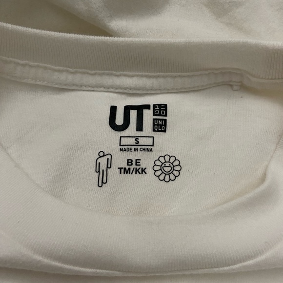 Uniqlo - Billie Eilish x Takashi Murakami UT (Short Sleeve Graphic T-Shirt) - Picture 3 of 4